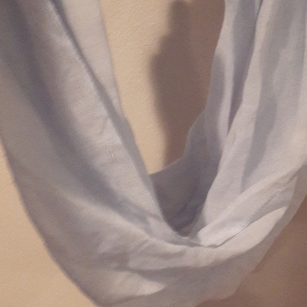 NWT "3" infinity scarves lightweight - Picture 2 of 5